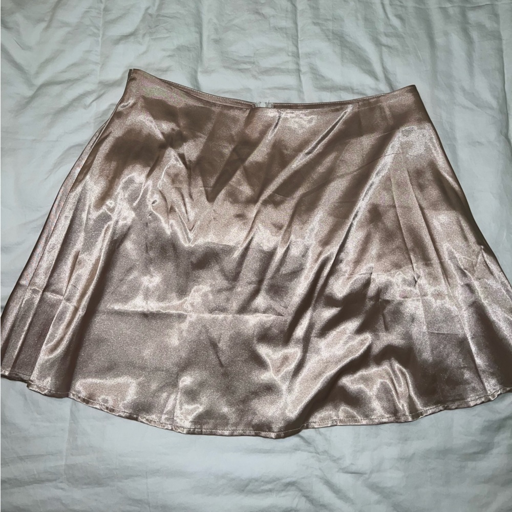 Polyester blend mini skirt